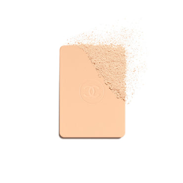 Le Blanc Brightening Compact Foundation