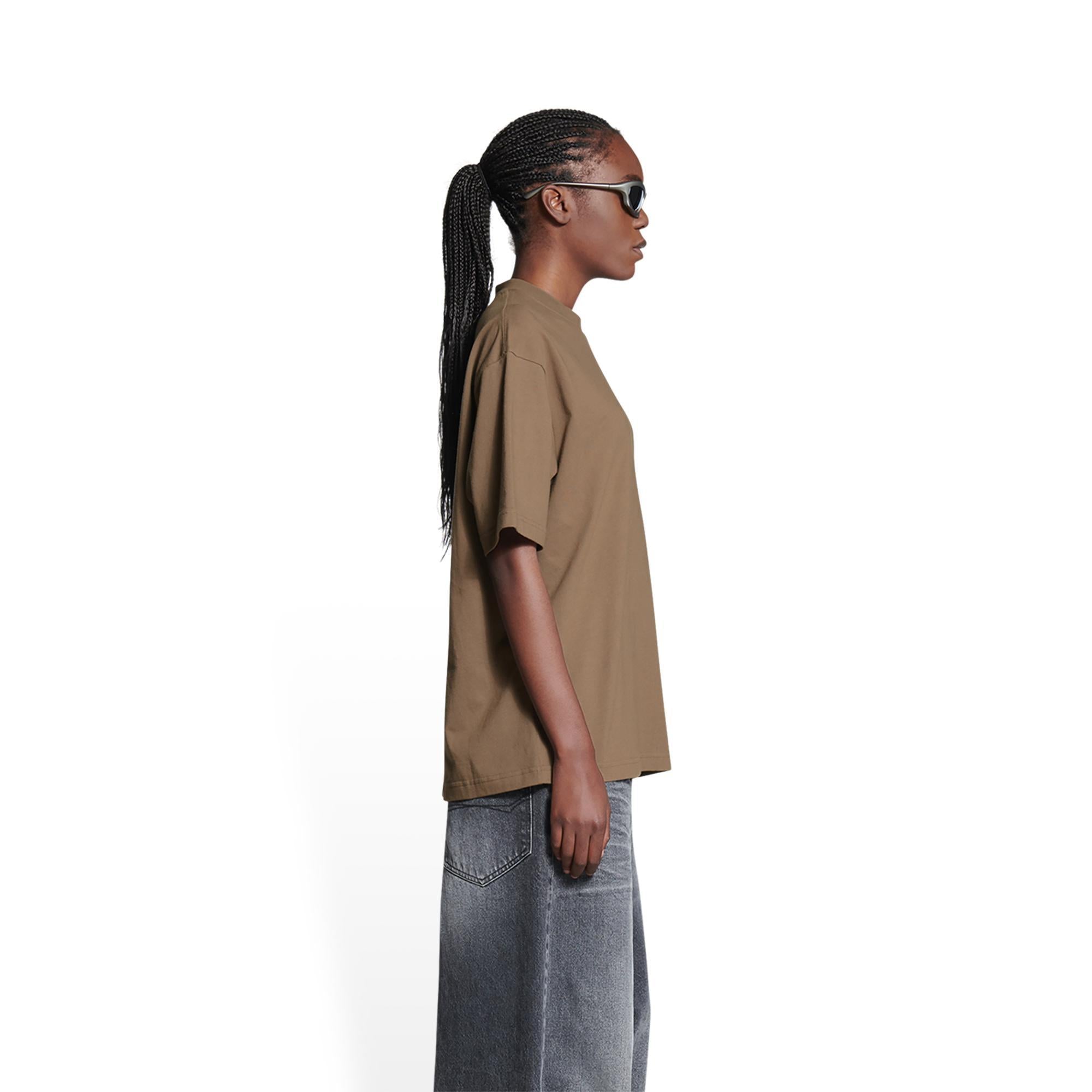 Women's Medium Fit T-Shirt - Taupe/Black