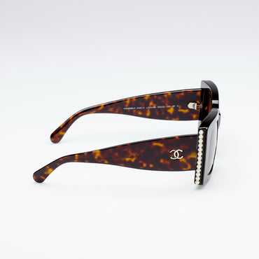 Mystery Pearl Sunglasses - Dark Tortoise + Brown