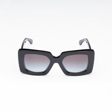 Mystery Pearl Sunglasses - Black + Grey