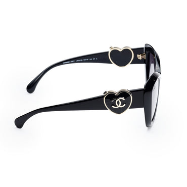 Charming Heart Sunglasses - Black+Grey