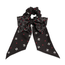 Silk Twill Scrunchie - Black/Red