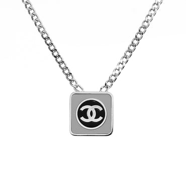 Race Track Golden Pendant Necklace