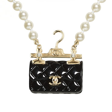 Forever Charming Golden Short Necklace
