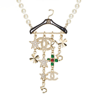 Forever Charming Golden Short Necklace