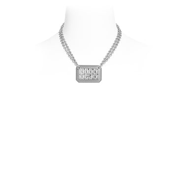 Lucky Tags Golden Short Necklace