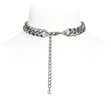 Star-Burst Silvery Choker Necklace