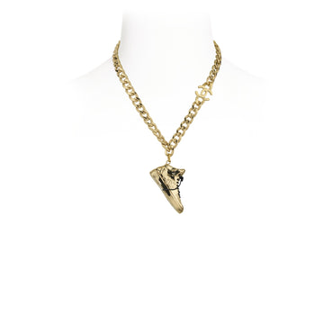 California Athlete Golden Short Necklace