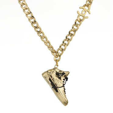 California Athlete Golden Short Necklace