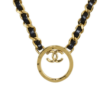 Paparazzi Golden Pendant Necklace