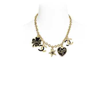 Charmingly Vintage Golden Short Necklace