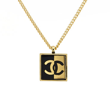 Golden Illusion Golden Pendant Necklace