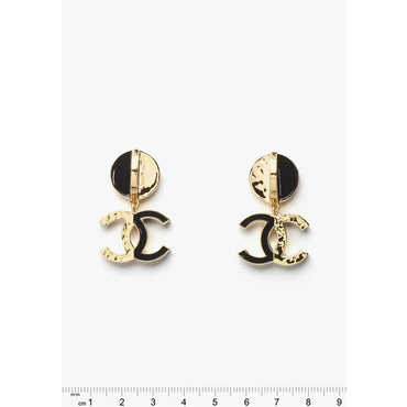 Two Faced Golden Pendant Earrings