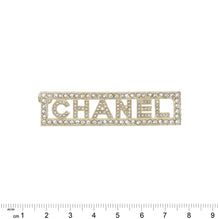 Knot So Average Golden Jewel Brooch