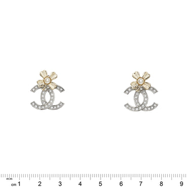 Field Of Dreams Silvery Stud Earrings