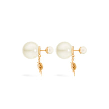 Women Wcj Earrings - D301 Gold/White