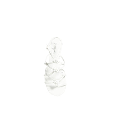 Tiny Camellia Thongs - White