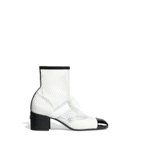 Queen Of Bow Short Boots - White/Black