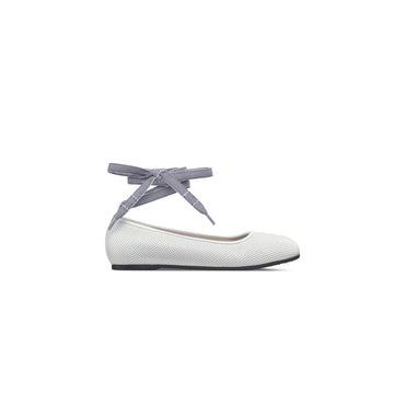 Women Ws - Flat - 10W Whites